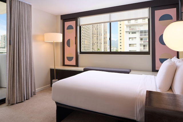 ホテル リニュー