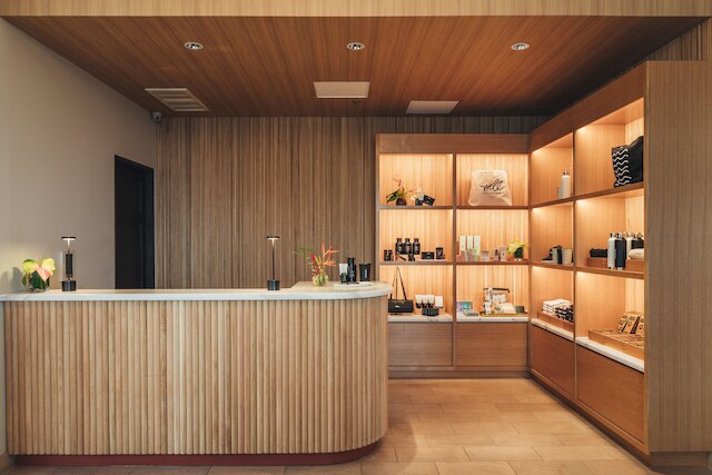 ホテル リニュー