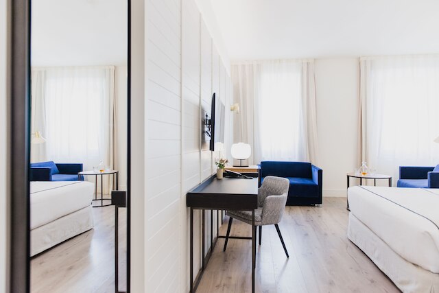 モリーナ ラリオ ホテル