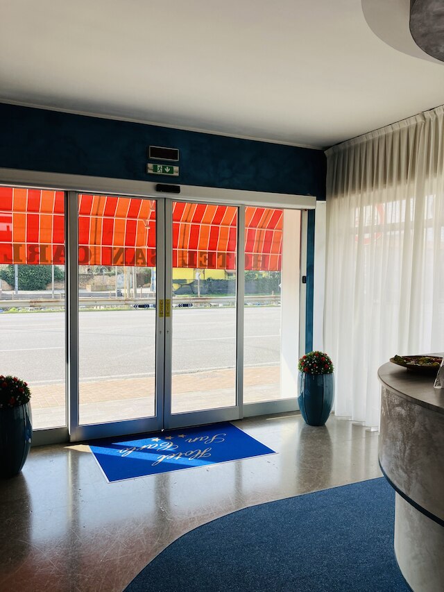 ホテル サン カルロ