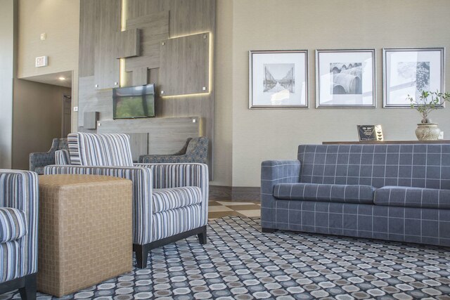 コンフォート イン フォールスビュー