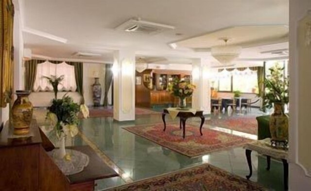 ヴァルデンツァ