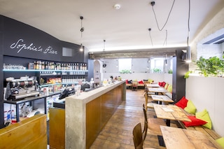 ソフィーズ ホステル