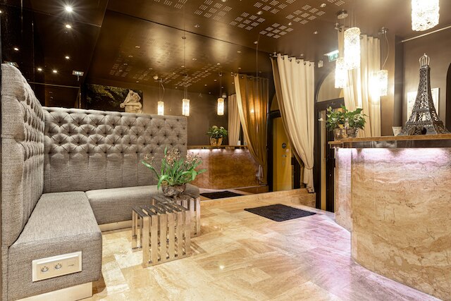 B モンマルトル