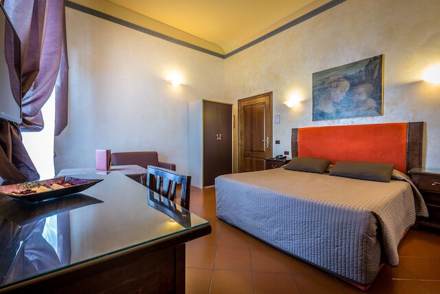 テレのトスカーナ ラブ ホテル