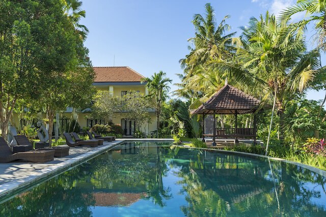 アグン ラカ リゾート アンド ヴィラ