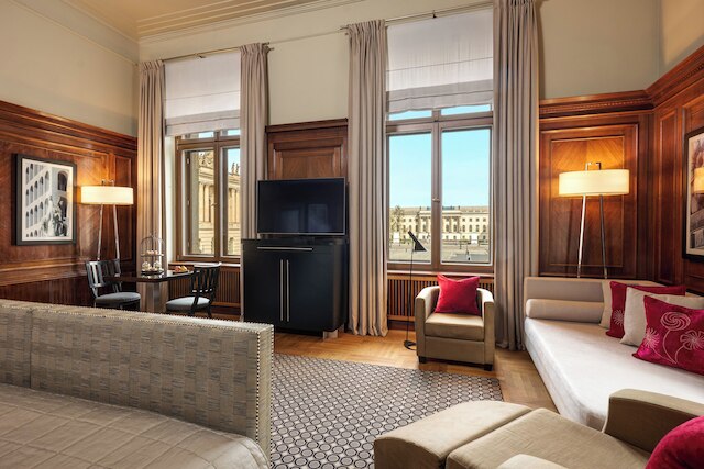 ホテル デ ローマ ベルリン