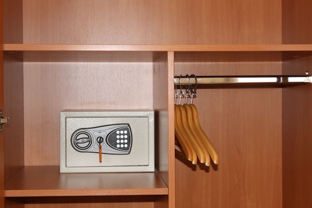 エルブリュッケン ホテル