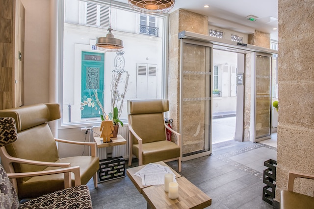 ホテル プリンス アルバート ワグラム