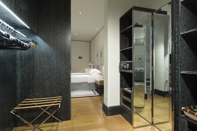 ポートレート ローマ - ルンガルノ コレクション