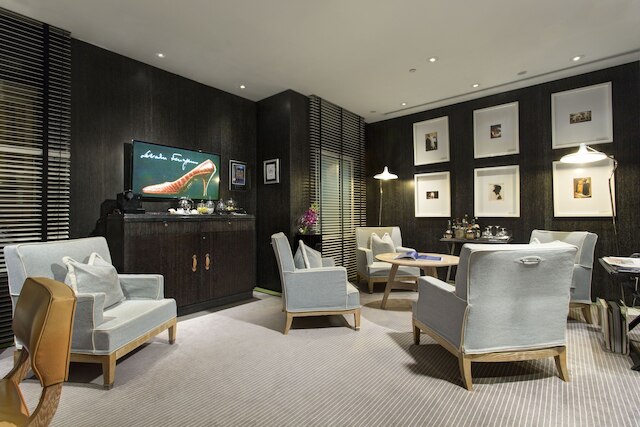 ポートレート ローマ - ルンガルノ コレクション