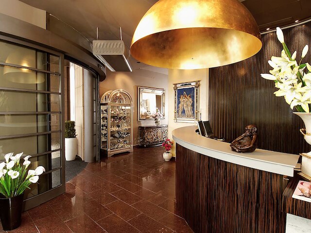 EA ホテル クリスタル パレス