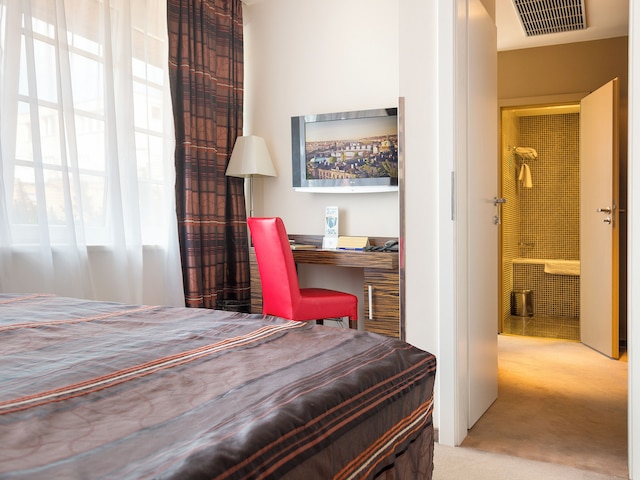 EA ホテル クリスタル パレス