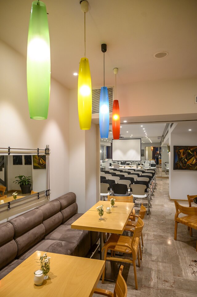 ポリス グランド ホテル