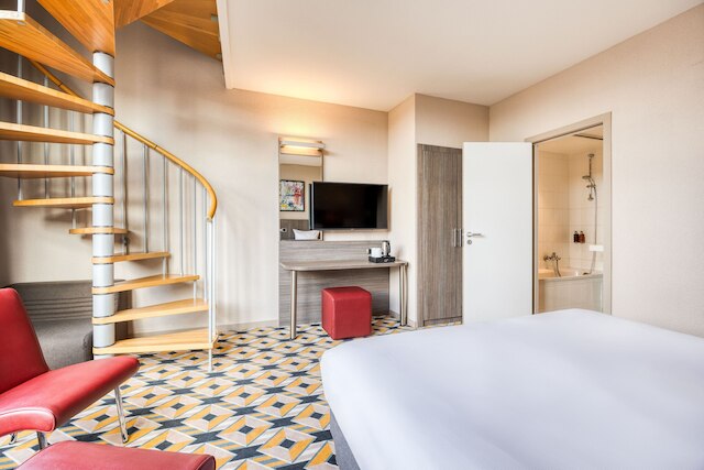 アルマ グランド プレイス ホテル