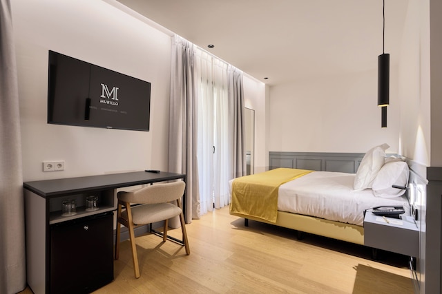 ホテル ムリーヨ レイノソ