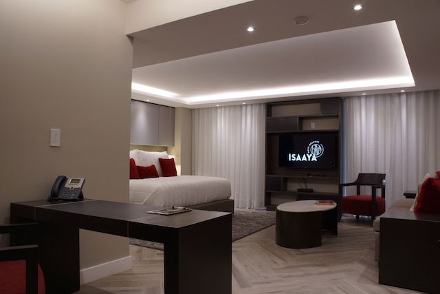 Isaaya Hotel Boutique by WTC