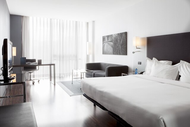 AC ホテル ラ フィンカ バイ マリオット