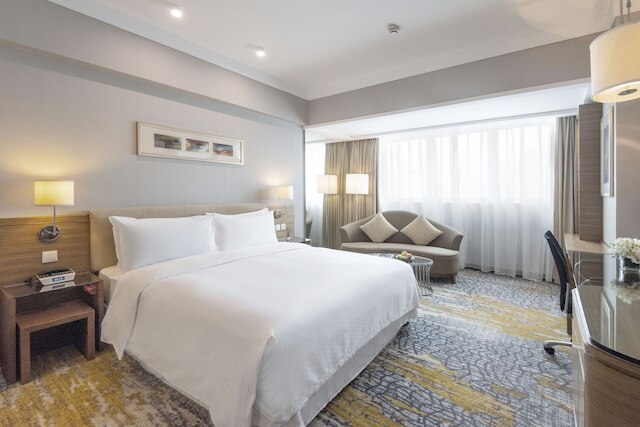 フォーポイント バイ シェラトン・上海 浦東 (上海浦東福朋喜来登由由酒店)