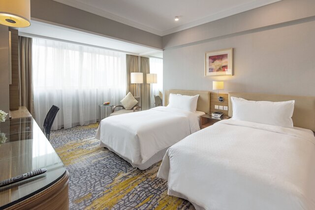 フォーポイント バイ シェラトン・上海 浦東 (上海浦東福朋喜来登由由酒店)