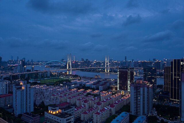 フォーポイント バイ シェラトン・上海 浦東 (上海浦東福朋喜来登由由酒店)