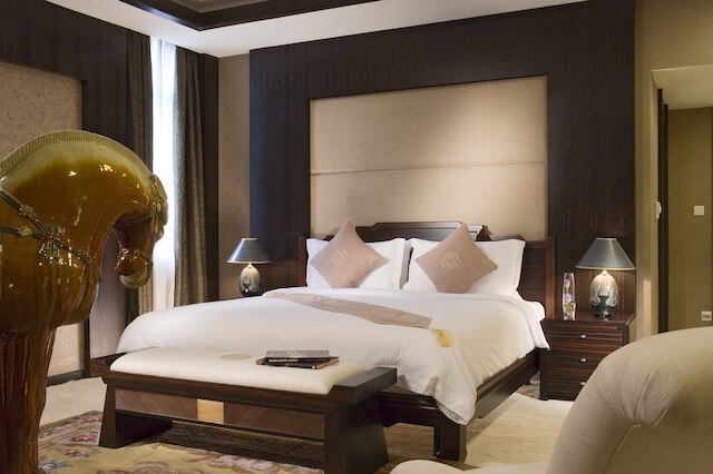 グランド メルキュール 西安 レンミン スクエア (西安豪華美居人民大厦)