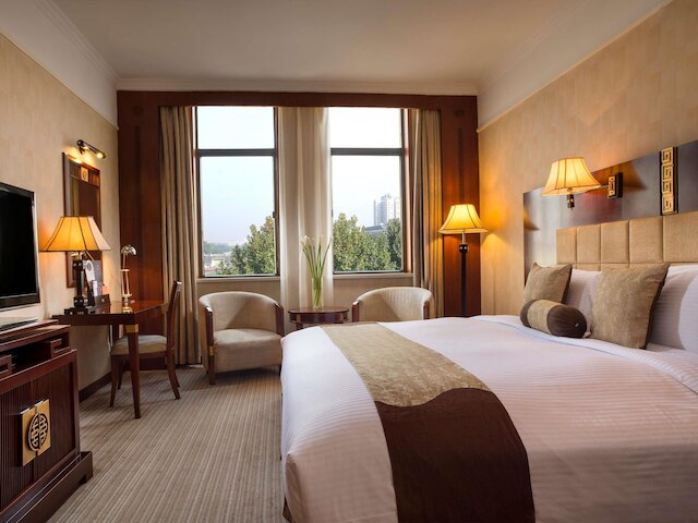 グランド メルキュール 西安 レンミン スクエア (西安豪華美居人民大厦)