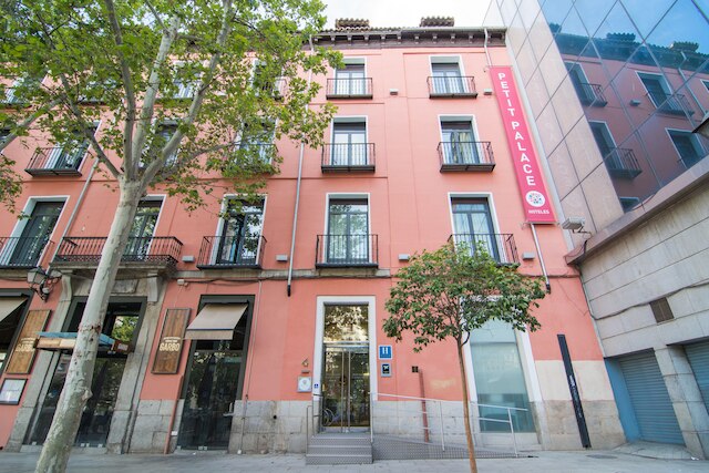 プチ パレス プラザ デル カルメン