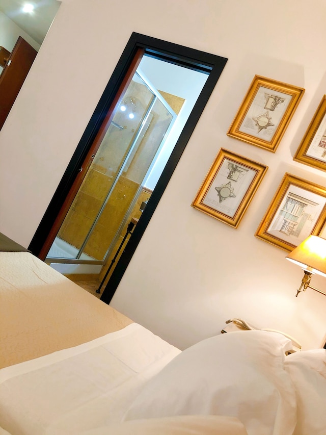 ホテル フロリオ オペラ パレルモ セントラル