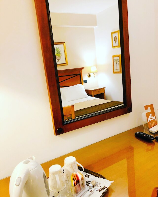 ホテル フロリオ オペラ パレルモ セントラル