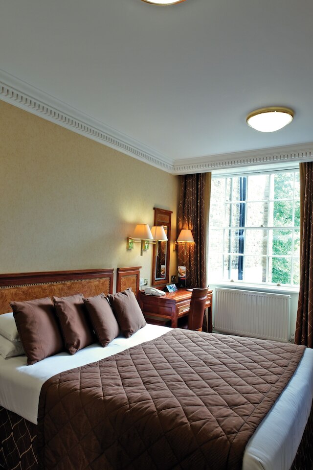 グランジ クラレンドン