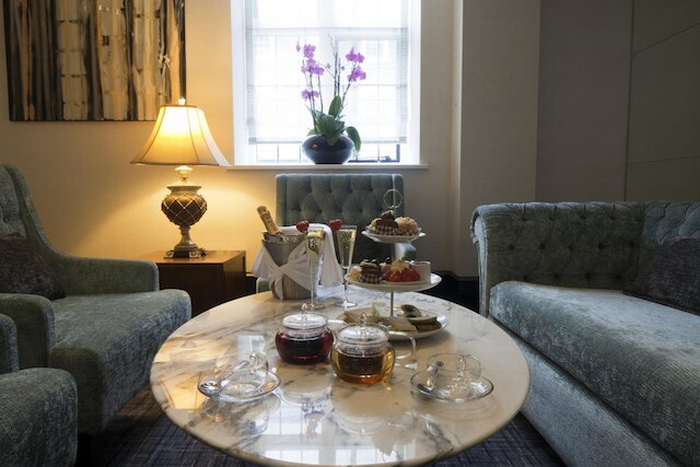 ウェリントン ホテル、ブルー オーキッド