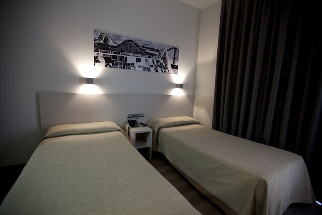 シウタット デ サント アドリア