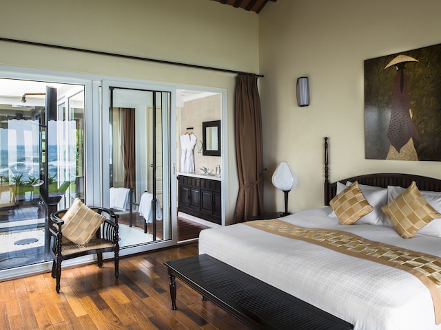 ビクトリア ホイアン ビーチ リゾート & スパ