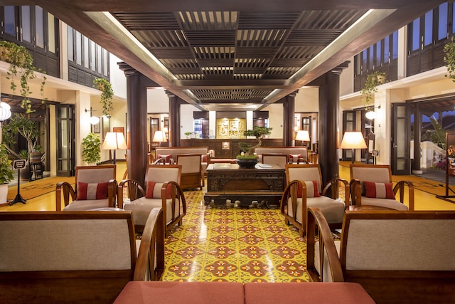 ビクトリア ホイアン ビーチ リゾート & スパ