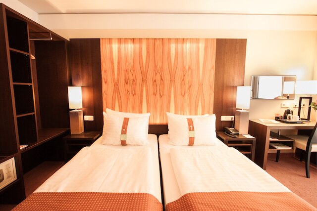 ホリデイ イン ザルツブルク シティ by IHG