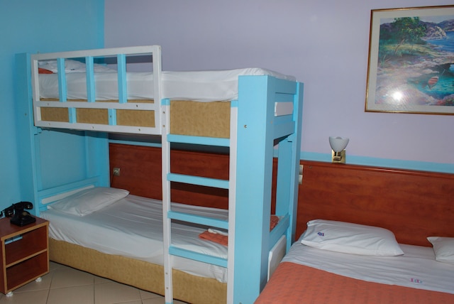 ホテル ディエスンス