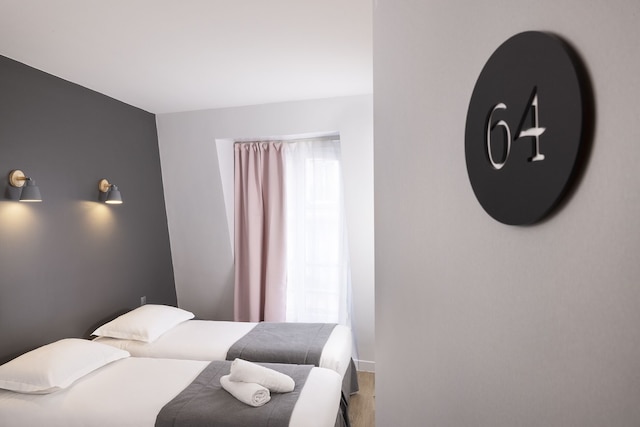 オテル パリ ルジャンドル