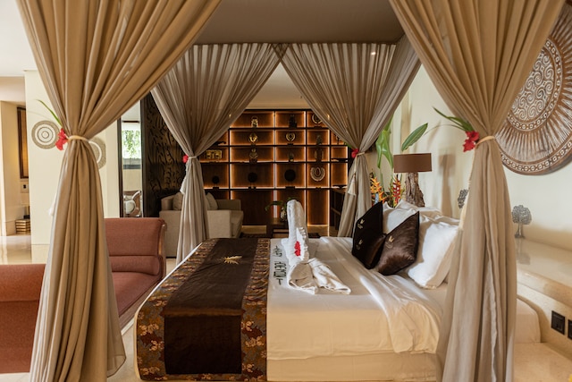 ナンディニ・ジャングル by ハンギングガーデンズ