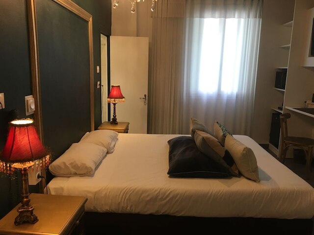 Logis Hôtel Le Glacier（ロジェ ホテル ル グラシエ）