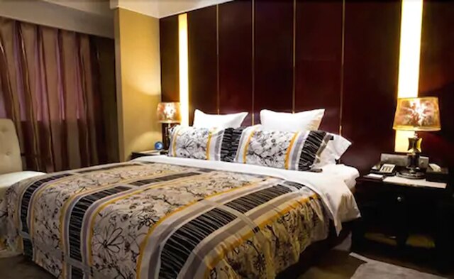 ホンイー ホテル武漢ユニバーシティ (弘毅大酒店)