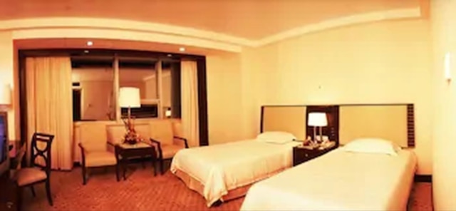 ホンイー ホテル武漢ユニバーシティ (弘毅大酒店)