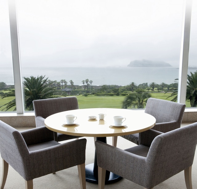 西帰浦 KAL ホテル