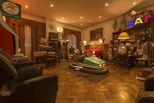 ポン デ アスーカル – ヴィンテージ バンパー カー ホテル