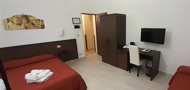 ホテル トニック