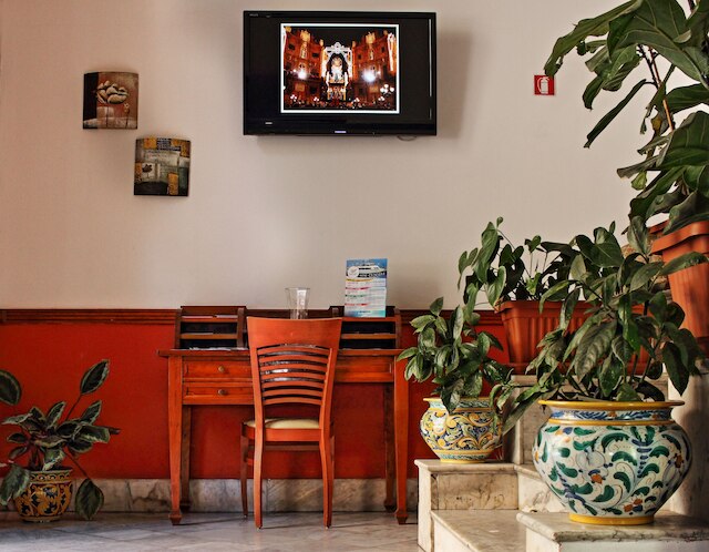 ホテル トニック