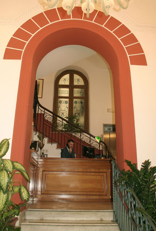 ホテル トニック