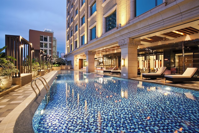 ミラマー ガーデン 台北