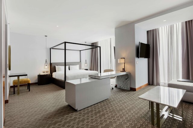 ダブルツリー バイ ヒルトン ホテル メキシコ シティ サンタフェ