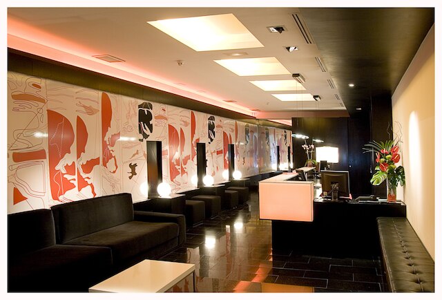 ルーム メイト マリオ, マドリード